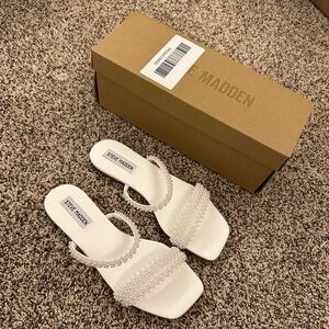 pearl steve madden sandals
